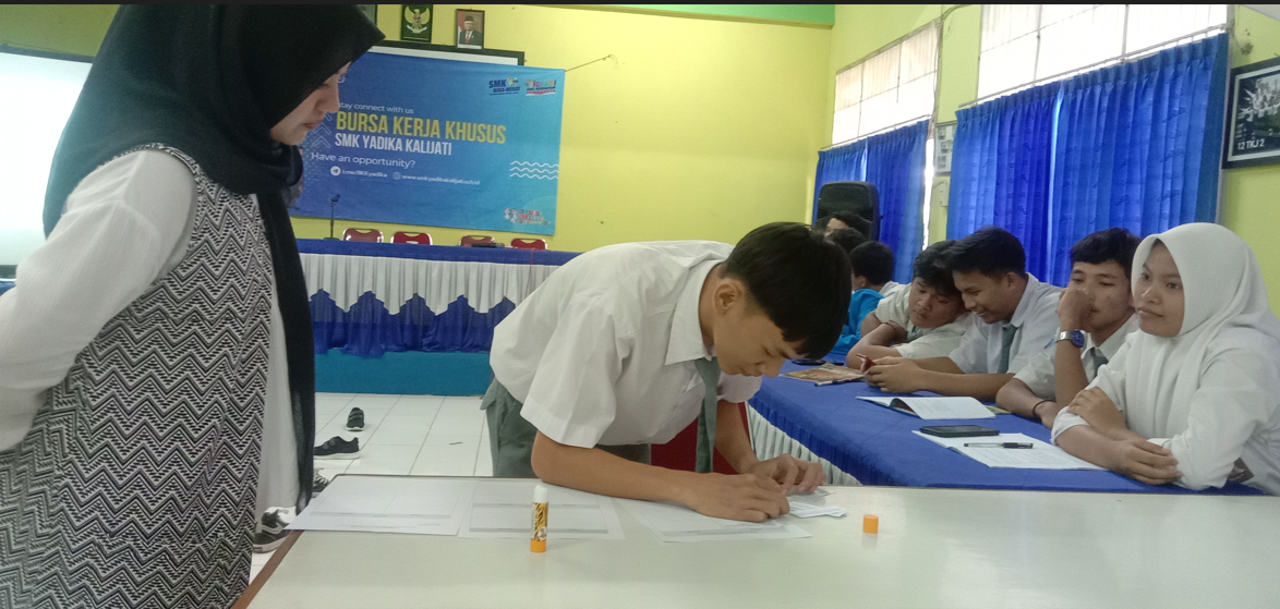 SMK YADIKA KALIJATI
